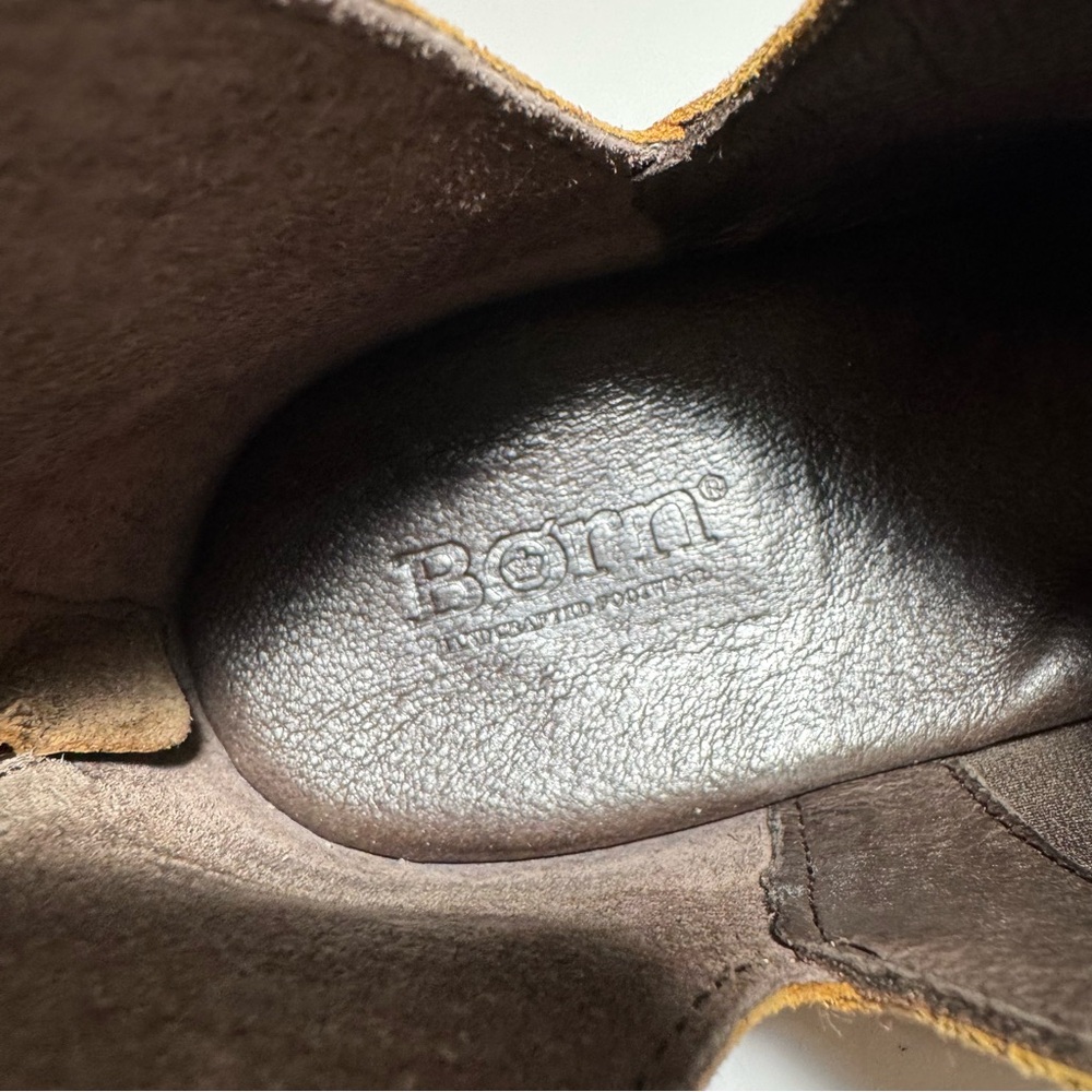 Born Kerri Cognac Brown Distressed Suede Women's Bootie Sz 10 Western Back Zip - Picture 13 of 15